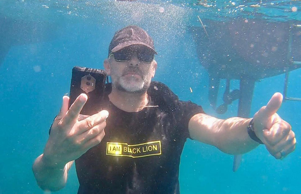Unlocked Waterproof Cell Phones
